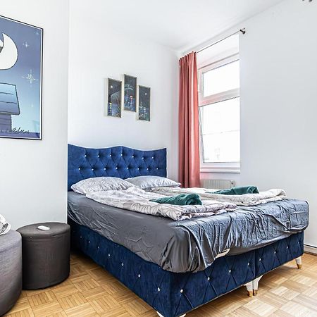 Near Schoenbrunn - Economy Rooms In Shared Apartment At Meidling Train Station 维也纳 外观 照片